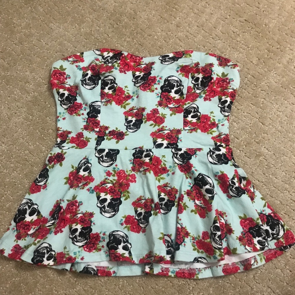 Skull top